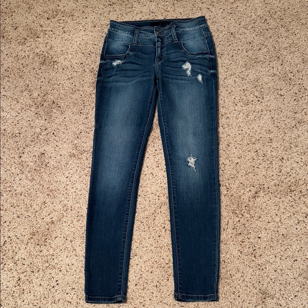 Women’s Buckle KanCan skinny jeans